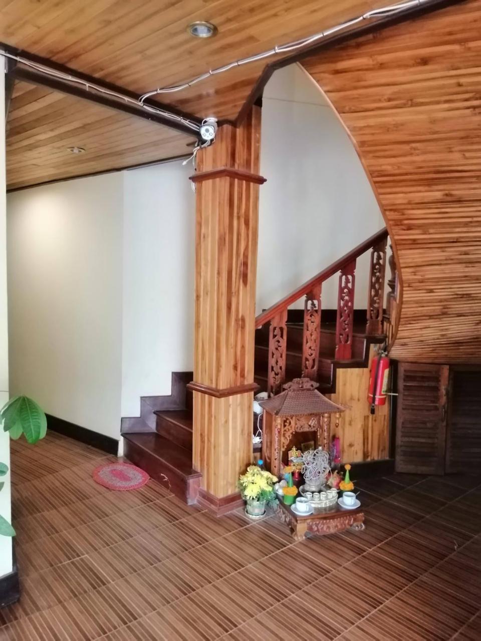 Luang Prabang River Lodge Exterior photo
